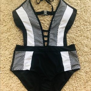 One-piece swim suit
